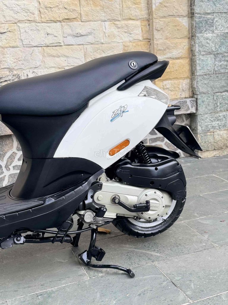 Zip 100 Việt Nam! sơn máy zin 100% 2017 , 1 chủ. Mua bán Xe máy tại Quận Cầu Giấy Hà Nội được đăng bởi nguyễn bích thuỷ hình 11