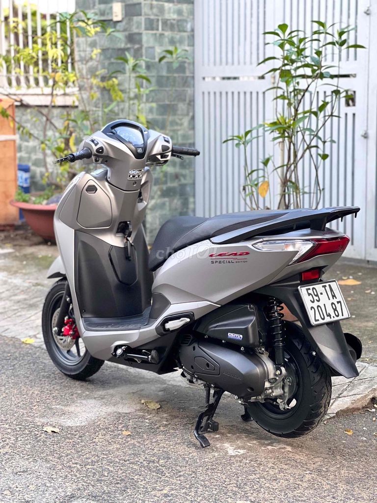 HONDA LEAD 4Val 2024 BẠC NHÁM BẢN ĐB BSTP CHÍH CHỦ. Mua bán Xe máy tại Thành phố Thủ Đức Tp Hồ Chí Minh được đăng bởi Thọ hình 11