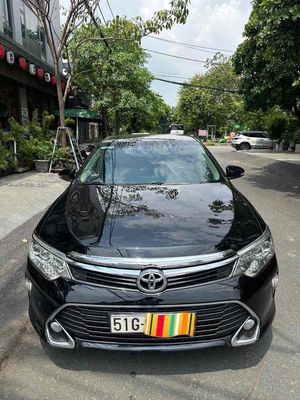 Toyota Camry 2018 2.0E Đen
