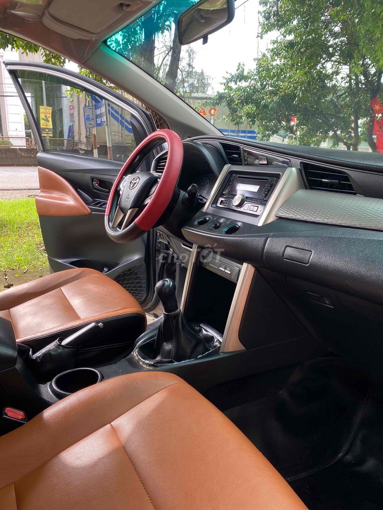 Toyota Innova 2017 2.0E - 138000 km. Mua bán Ô tô tại Thành phố Long Khánh Đồng Nai được đăng bởi Mr hiếu hình 5
