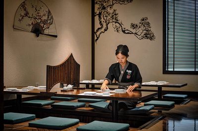 Tuyển Nhân viên Phục vụ, Pha chế Quận 1