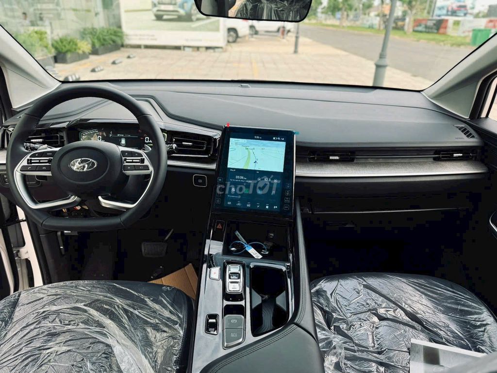 CUSTIN 1.5 TIÊU CHUẨN 7 CHỔ GHẾ THƯƠNG GIA. Mua bán Ô tô tại Quận Gò Vấp Tp Hồ Chí Minh được đăng bởi Thanh Hyundai hình 7