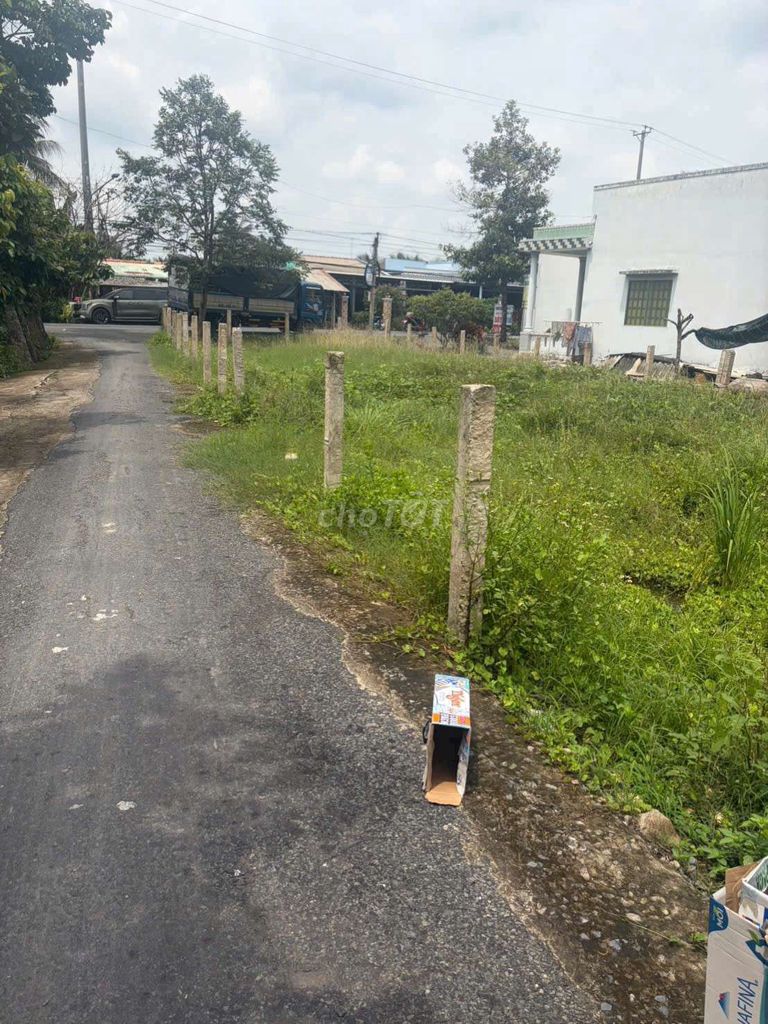 mặt tiền gần cây xăng 10 Công ,Hướng kcn Bình Ninh