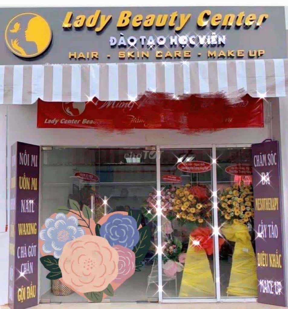 tuyển thợ nail gội. Việc làm Thợ làm nail tại Quận 11 Tp Hồ Chí Minh được đăng bởi Ngô Phước Thông hình 1