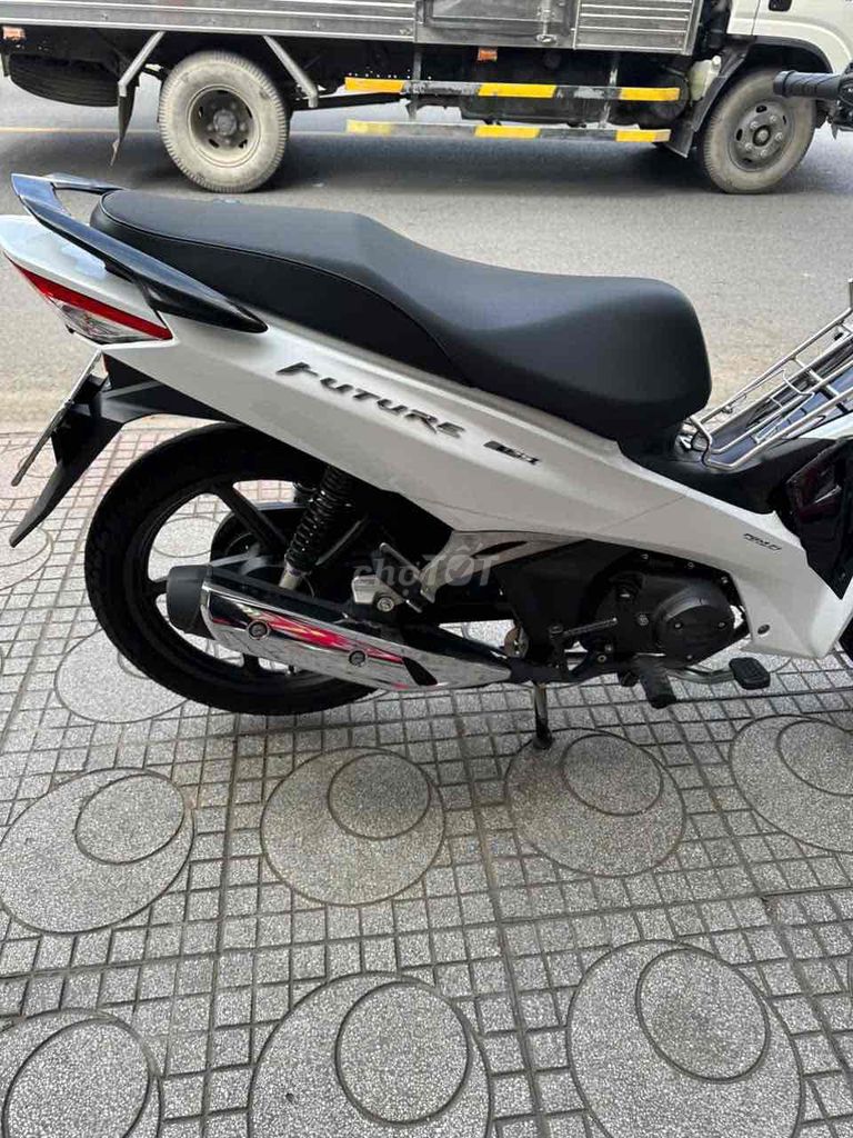 Honda Future FI 2024 Trắng 12000 km. Mua bán Xe máy tại Thành phố Thuận An Bình Dương được đăng bởi xe máy phước thịnh hình 9
