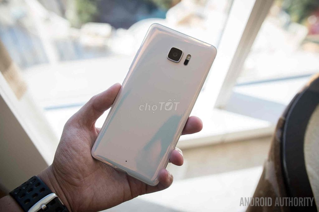 HTC U Ultra màu Trắng. Mua bán Điện thoại tại Huyện Đắk R'Lấp Đắk Nông được đăng bởi Dương hình 1