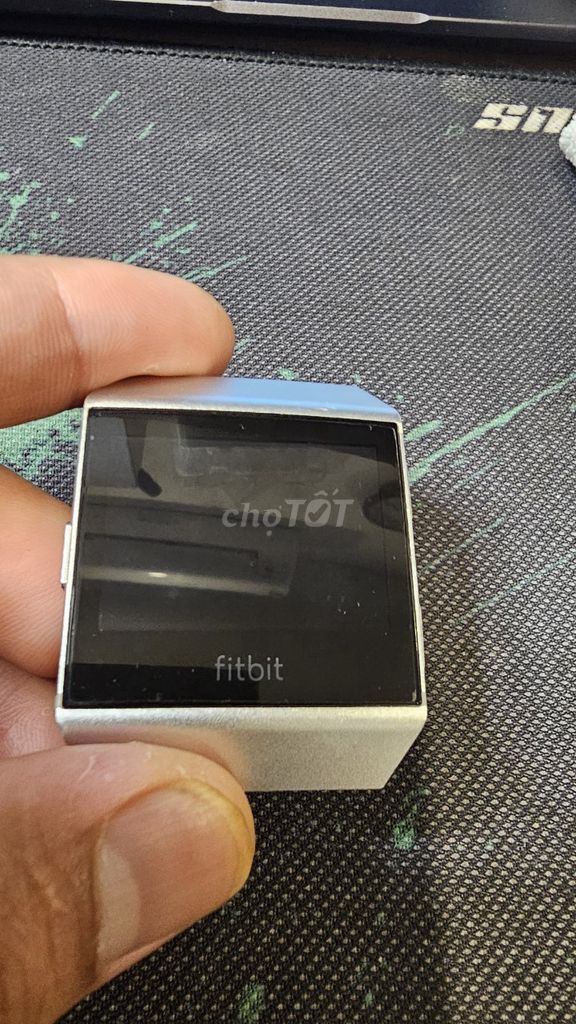 Bán đồng hồ tập luyện Fitbit Ionic Adidat