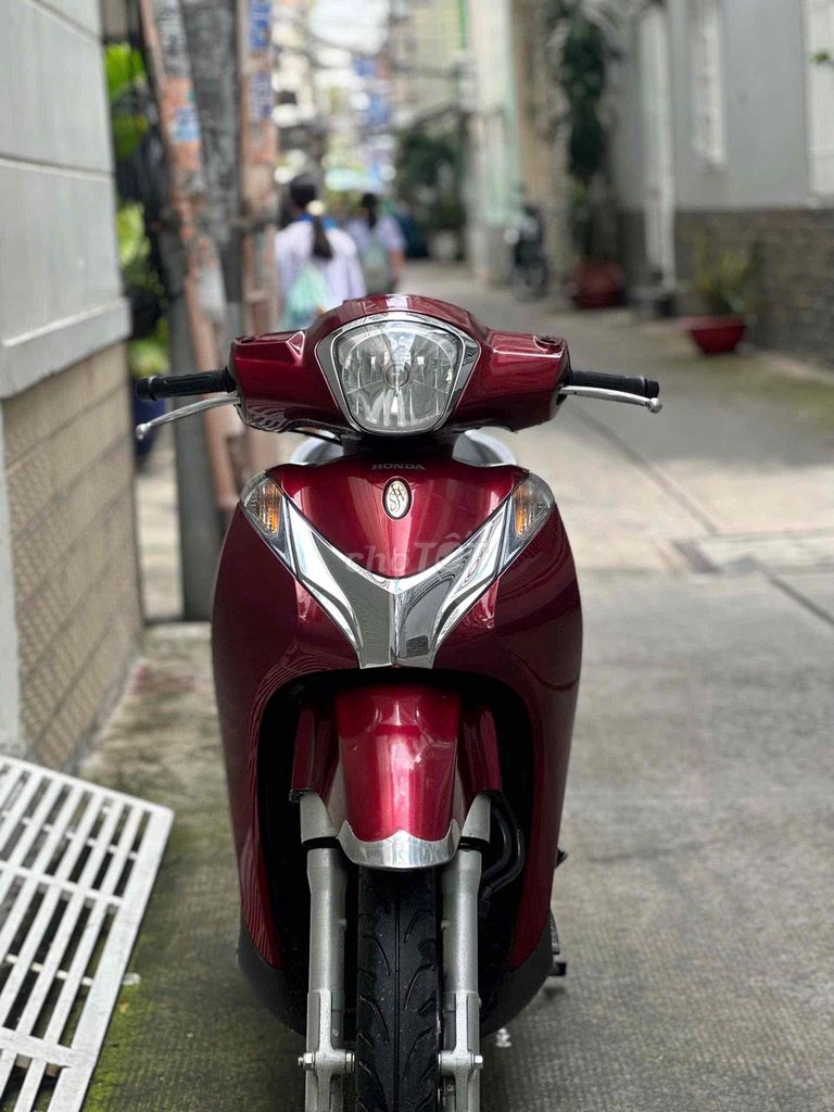 xe SH MODE đời 2019 bs86 Lâm Đồng chính chủ. Mua bán Xe máy tại Quận 10 Tp Hồ Chí Minh được đăng bởi Lâm Tuấn Huy hình 2