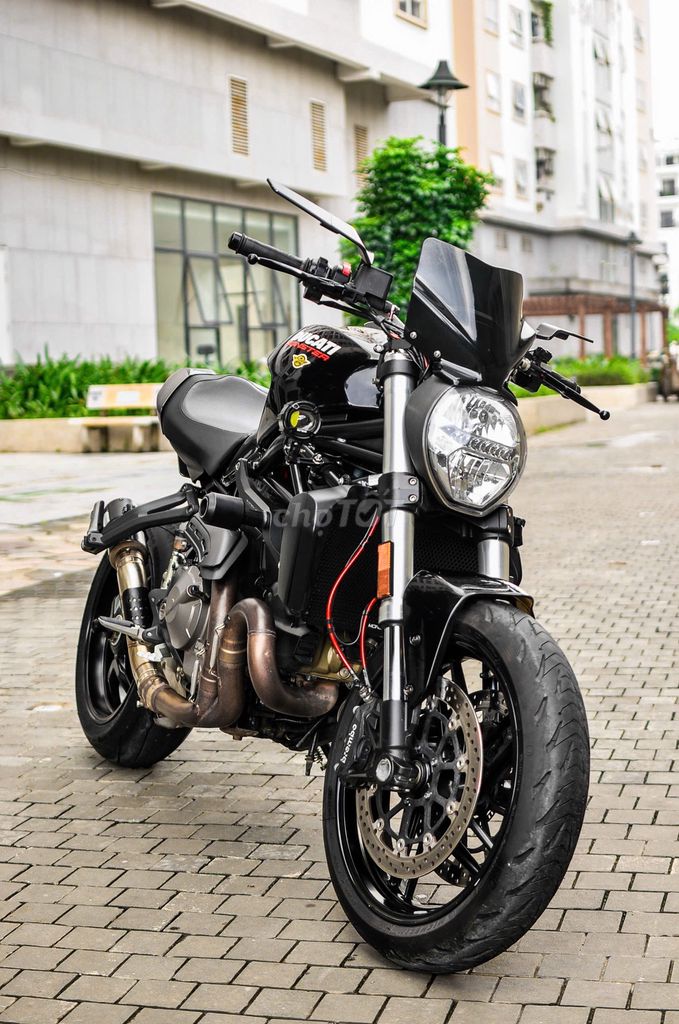 THANH MOTOR Cần bán Ducati Monster 821 2020. Mua bán Xe máy tại Quận Hoàng Mai Hà Nội được đăng bởi Lê Chí Thanh hình 2