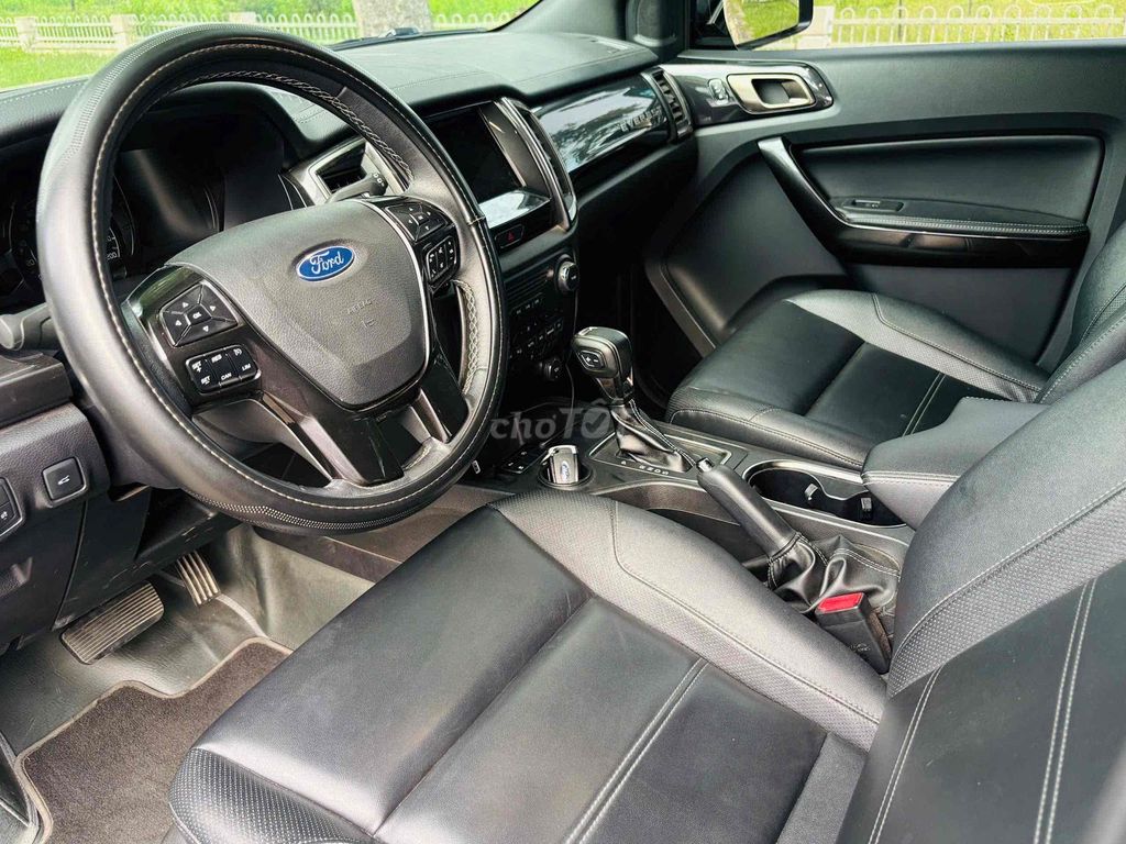 Ford Everest 2022 Titanium 2.0L AT 4x2 - 40000 km. Mua bán Ô tô tại Thành phố Buôn Ma Thuột Đắk Lắk được đăng bởi Hoài Chỉnh Ford hình 7