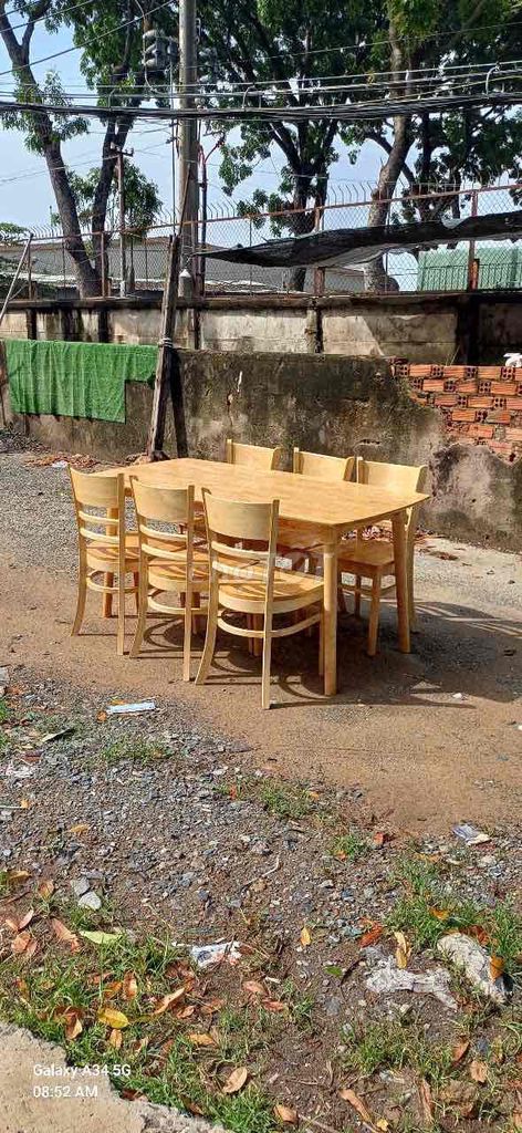Bộ bàn ăn gỗ tự nhiên 6 ghế phong cách hiện đại. Mua bán Bàn ghế tại Thành phố Thủ Đức Tp Hồ Chí Minh được đăng bởi NỘI THẤT GIÁ RẺ KHU VỰC TPHCM hình 1