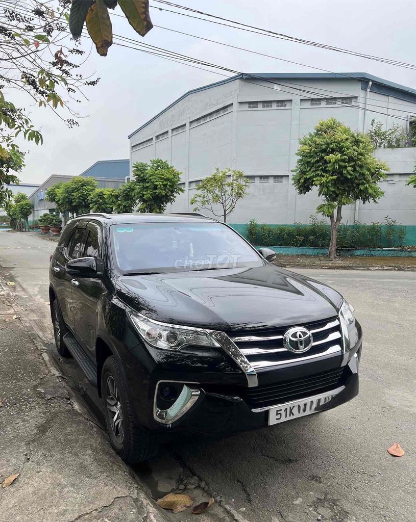 Toyota Fortuner 2020 2.4AT 4x2  - 75000 km