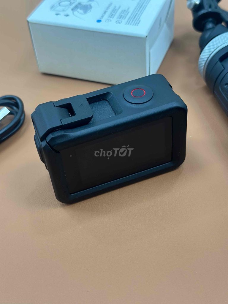 DJI Osmo Action 4 Đen BH 5/2026 có gậy telexib. Mua bán Máy ảnh, Máy quay tại Quận 5 Tp Hồ Chí Minh được đăng bởi Phan Thế Phong  hình 1