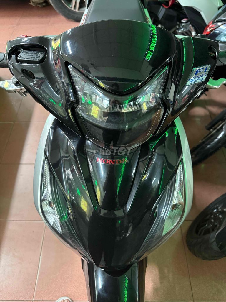 Honda Vision 2025 Thể thao Bạc Odo 1K Full Đồ Chơi. Mua bán Xe máy tại Quận Gò Vấp Tp Hồ Chí Minh được đăng bởi Hoàng Bách  hình 6
