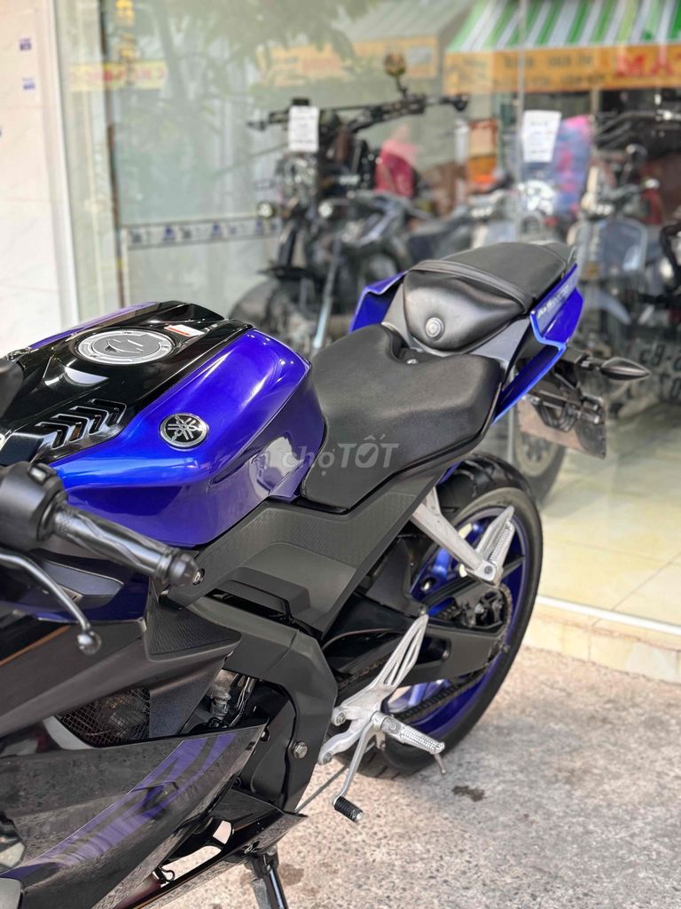 Cần bán Yamaha R15V3 2020 Biển 8) 9 chủ Xe đẹp. Mua bán Xe máy tại Quận Bình Tân Tp Hồ Chí Minh được đăng bởi Việt Motor Bình Tân hình 6