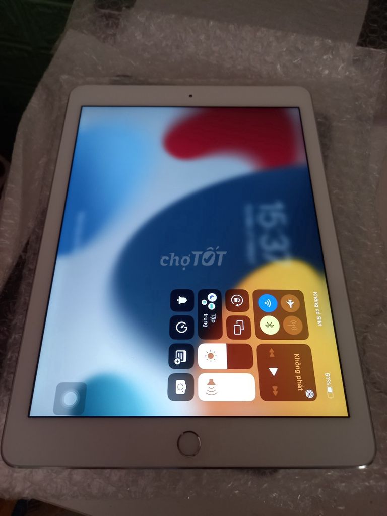 iPad Air 2 bản xài sim 4G 32GB zin đẹp 98-99 ngpn