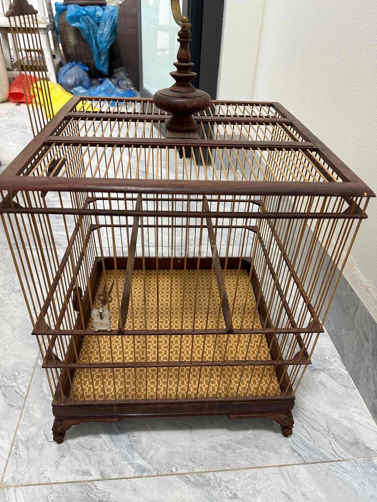 Lồng chim Gỗ Đã sử dụng Mới 98%. Mua bán Phụ kiện, Thức ăn, Dịch vụ tại Quận Nam Từ Liêm Hà Nội được đăng bởi Trung hình 1
