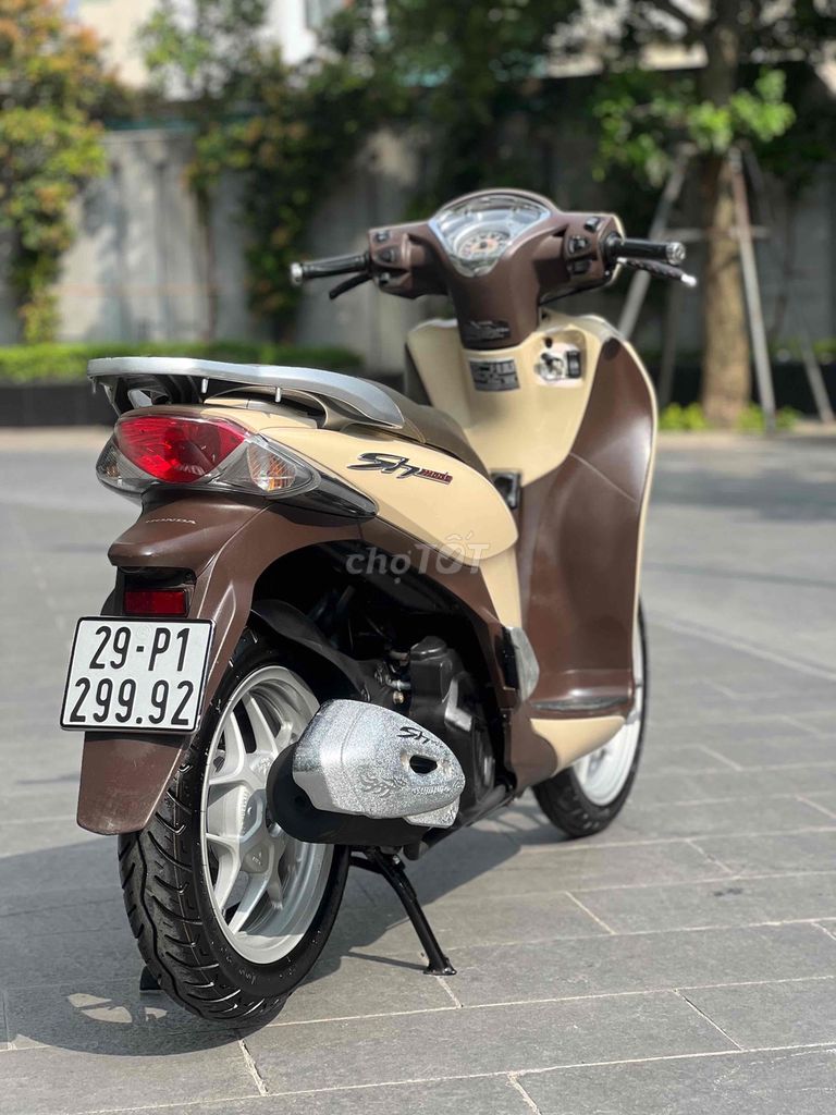 Sh mode 125i 2013 желто-бежевый, красивый номер 29P1-29992