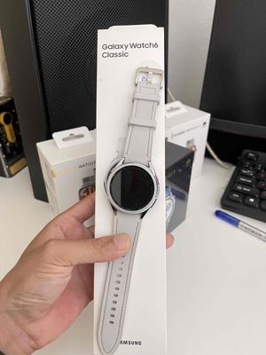 Samsung watch 6 43mm classic. Mua bán Thiết bị đeo thông minh tại Huyện Quế Võ Bắc Ninh được đăng bởi Nguyễn Thế Bình