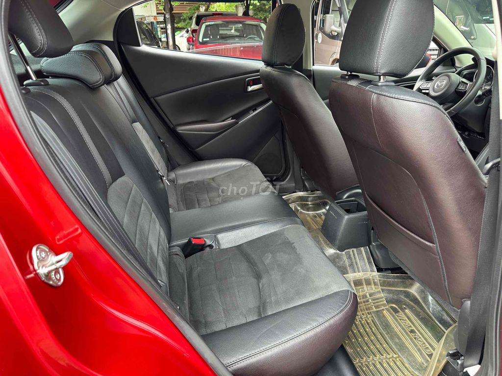 Mazda 2 2019 Sport Luxury Hatback Đỏ Nhập Khẩu. Mua bán Ô tô tại Quận Cầu Giấy Hà Nội được đăng bởi Vũ Kiên hình 19