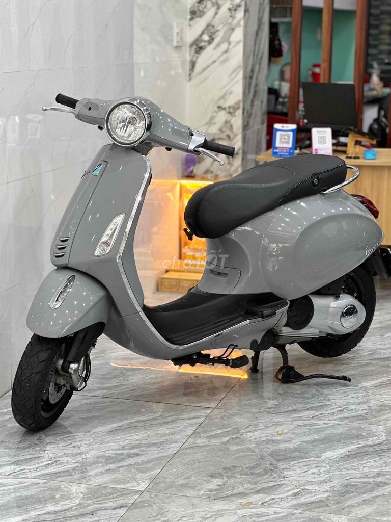 Vespa Primavera Cực Đẹp / Trả Trước 0 Đồng. Mua bán Xe máy tại Quận Thanh Khê Đà Nẵng được đăng bởi Xe Máy Đức Vũ 658 Trần Cao Vân hình 1