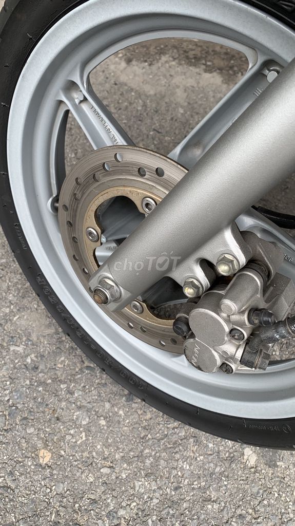 Sh nhập ý.máy zin,hồ sơ cầm tay.ít sd. Mua bán Xe máy tại Quận Kiến An Hải Phòng được đăng bởi Tuan hình 7