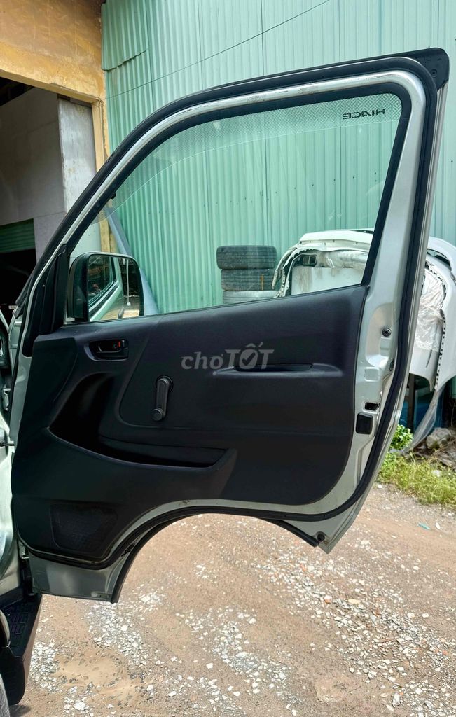 Toyota Hiace phom mới máy dầu tải VAN chạy giờ cấm. Mua bán Ô tô tại Quận 7 Tp Hồ Chí Minh được đăng bởi Chuyên mua bán xe tải VAN chạy  được giờ cấm hình 11