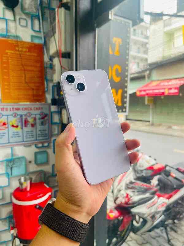 Apple iPhone 14 Plus 256GB Tím. Mua bán Điện thoại tại Quận Gò Vấp Tp Hồ Chí Minh được đăng bởi Johnny Vũ hình 1
