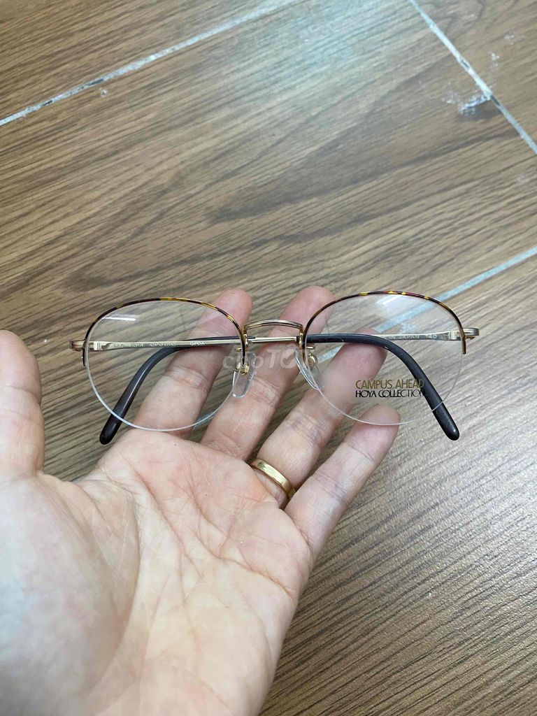 kính hiệu hoya nhật. Mua bán Phụ kiện thời trang khác tại Huyện Thanh Trì Hà Nội được đăng bởi Nguyễn dung hình 1