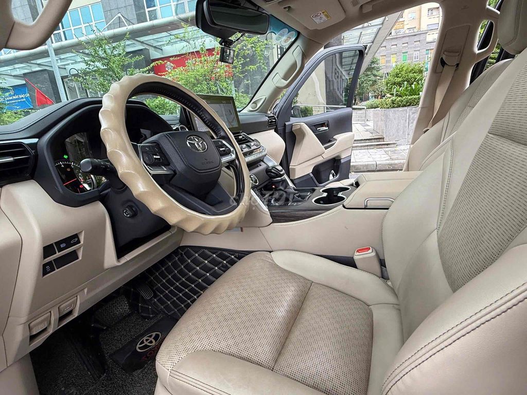 Toyota Land Cruiser 2021 3.5 Turbo siêu đẹp. Mua bán Ô tô tại Quận Cầu Giấy Hà Nội được đăng bởi Cao Quý hình 15