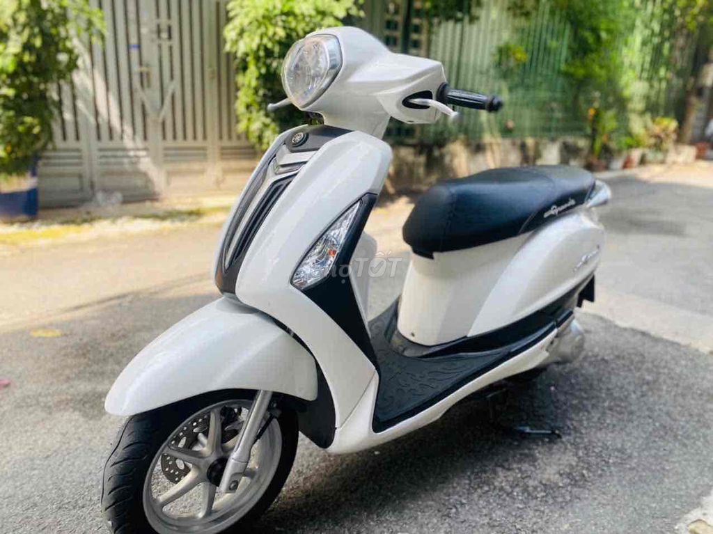 YAMAHA GRANDE 125cc Fi .Đk 2016- HỖ TRỢ GÓP. Mua bán Xe máy tại Quận Gò Vấp Tp Hồ Chí Minh được đăng bởi CẦM ĐỒ NĂM LINH hình 2