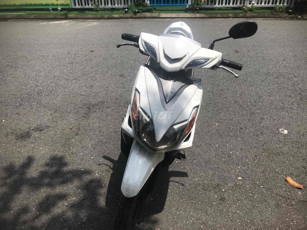 xe ít đi nên cần bán. Mua bán Xe máy tại Thị xã Bến Cát Bình Dương được đăng bởi Phuong hình 3