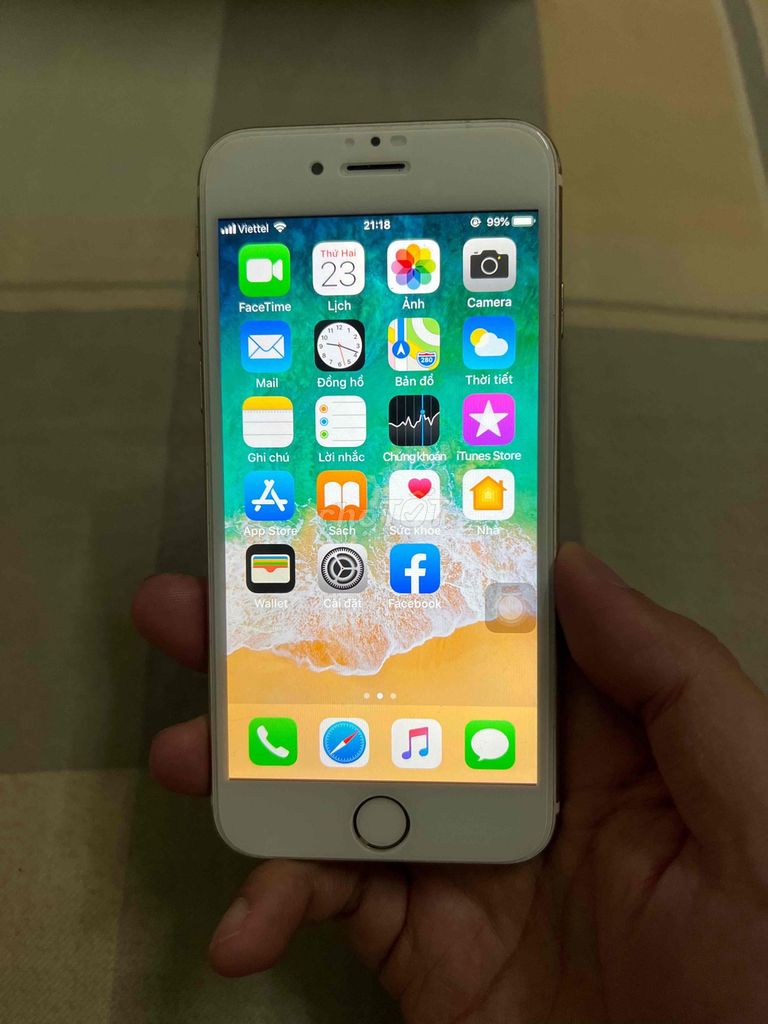 Bán iPhone 6 Vàng. Mua bán Điện thoại tại Quận Hai Bà Trưng Hà Nội được đăng bởi Hà Anh hình 1