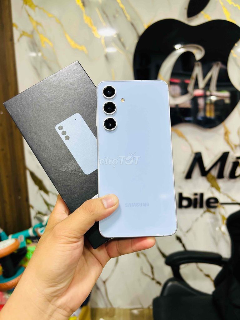 📲 Samsung S24 FE 5G Chính Hãng. Mua bán Điện thoại tại Thành phố Tây Ninh Tây Ninh được đăng bởi Công Minh Mobile hình 1