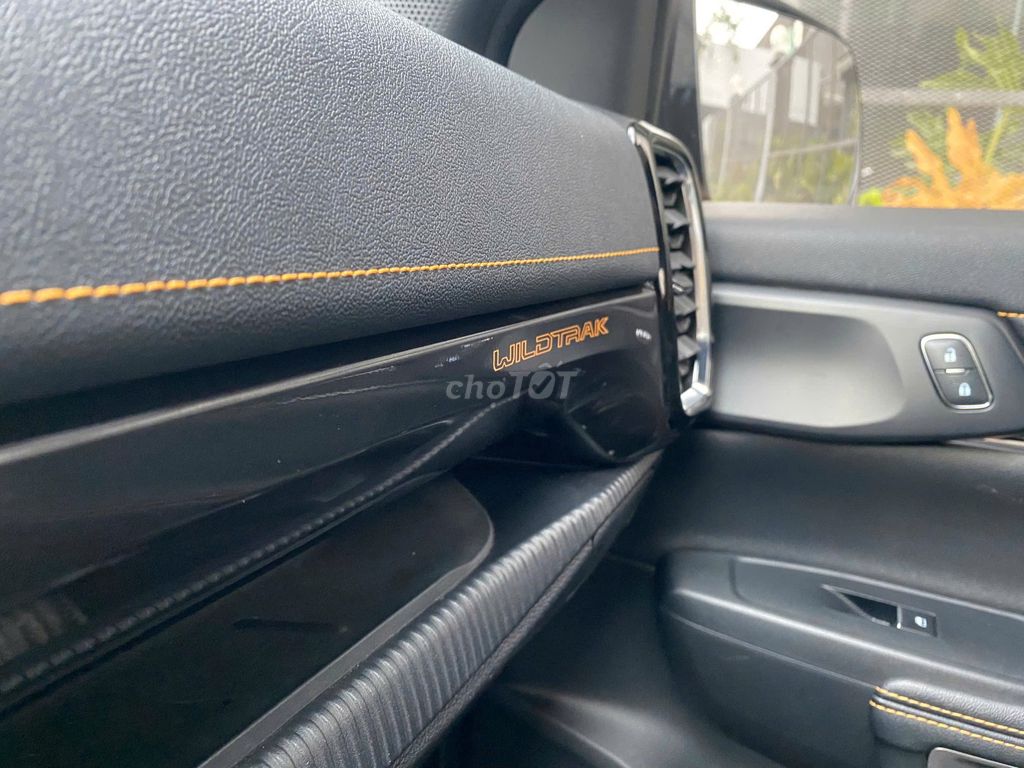 Ford Ranger 2023 Wildtrak chỉ mới 28000 km. Mua bán Ô tô tại Thành phố Thủ Đức Tp Hồ Chí Minh được đăng bởi DIAMOND CARS SG hình 5