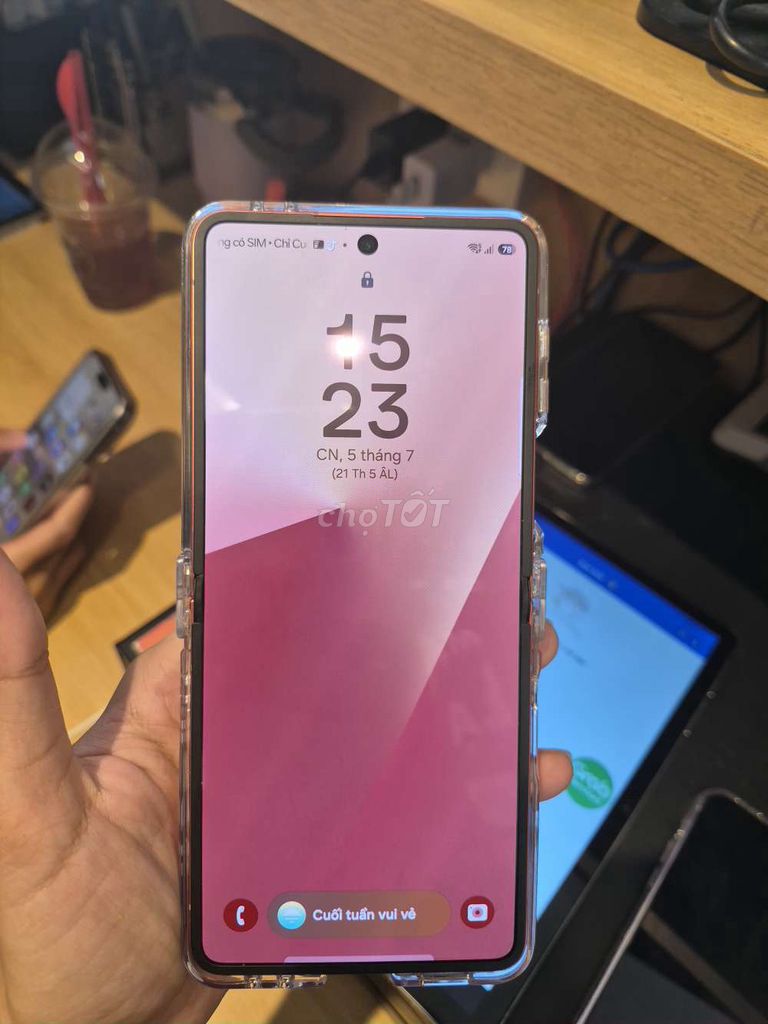 Samsung Z Flip 7 Đã qua sử dụng. Mua bán Điện thoại tại Quận 7 Tp Hồ Chí Minh được đăng bởi Fương Thảo hình 1