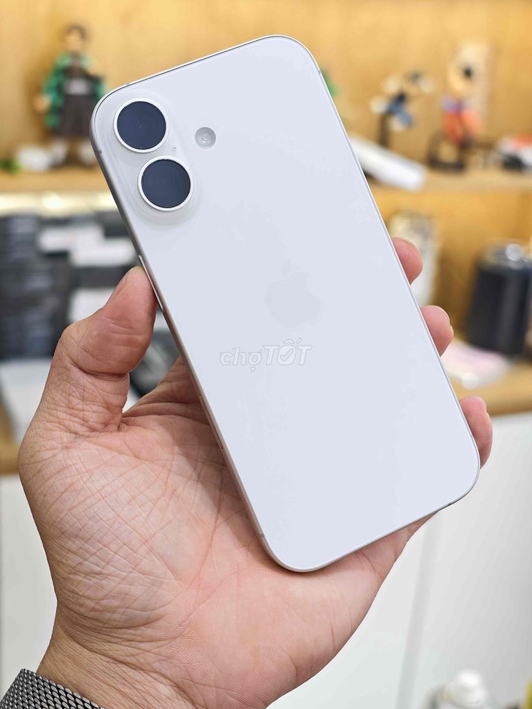 Apple iPhone 17 Quốc Tế LL/A 256GB Trắng 99%. Mua bán Điện thoại tại Quận 10 Tp Hồ Chí Minh được đăng bởi Khánh Trần hình 1