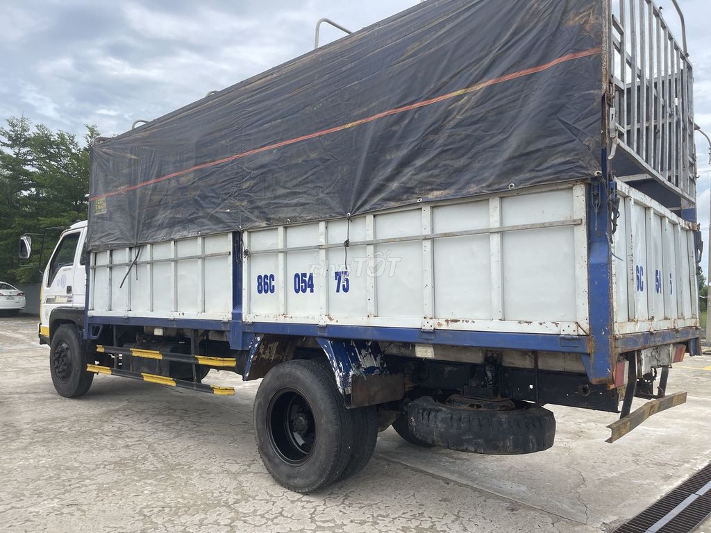 5 tấn đời 2009 lốp mới thùng dài 5.77m cao 2.7m. Mua bán Xe tải, xe ben tại Huyện Thăng Bình Quảng Nam được đăng bởi Pham phu phong hình 4