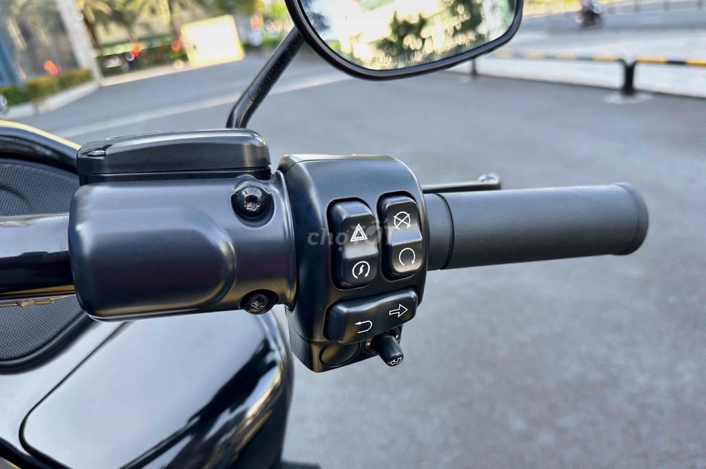 𝐇𝐀𝐑𝐋𝐄𝐘 𝐑𝐨𝐚𝐝 𝐆𝐥𝐢𝐝𝐞 𝟏𝟏𝟒𝐂𝐢 𝐒𝐏 6/2024. Mua bán Xe máy tại Quận Tân Bình Tp Hồ Chí Minh được đăng bởi Nguyễn Đình Quang Duy  hình 7