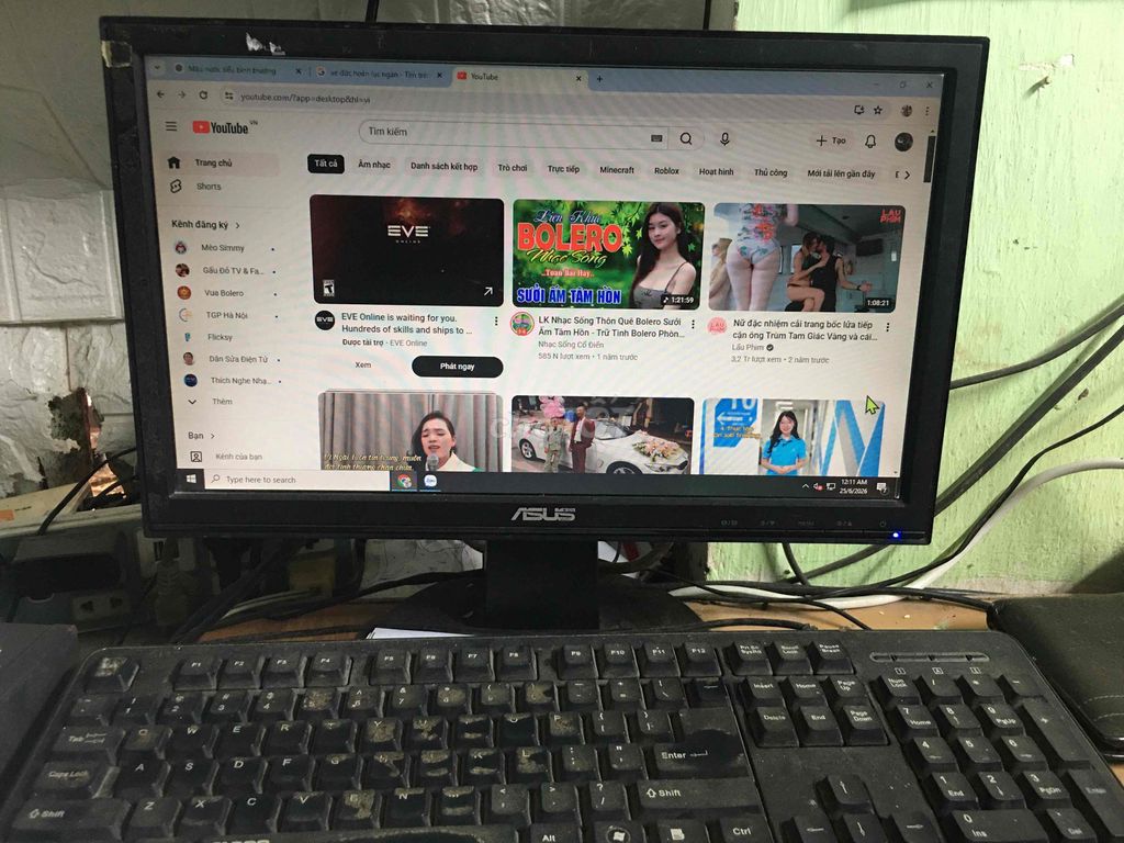 Màn hình máy tính Asus 16 inch. Mua bán Phụ kiện (Màn hình, Chuột...) tại Thị xã Duy Tiên Hà Nam được đăng bởi hinh dieu linh hình 1