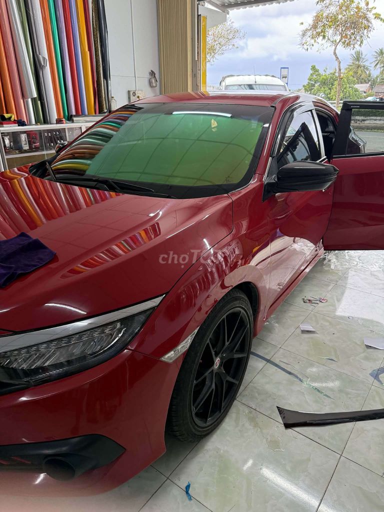 2018 1.8 E - 16 km. Mua bán Ô tô tại Thành phố Vị Thanh Hậu Giang được đăng bởi Duy khuong hình 2