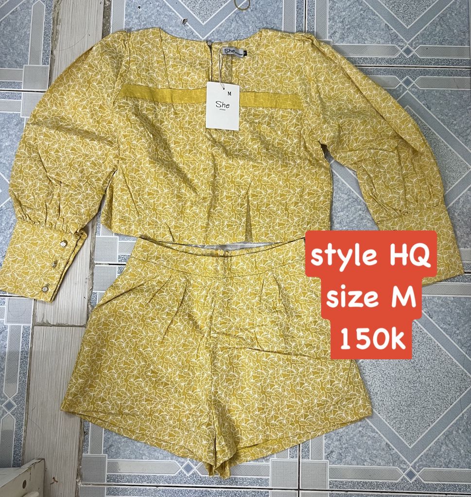 Set quần áo Nữ Vàng M Quảng Châu mới 99%. Mua bán Quần áo tại Quận 10 Tp Hồ Chí Minh được đăng bởi Nhi hình 1