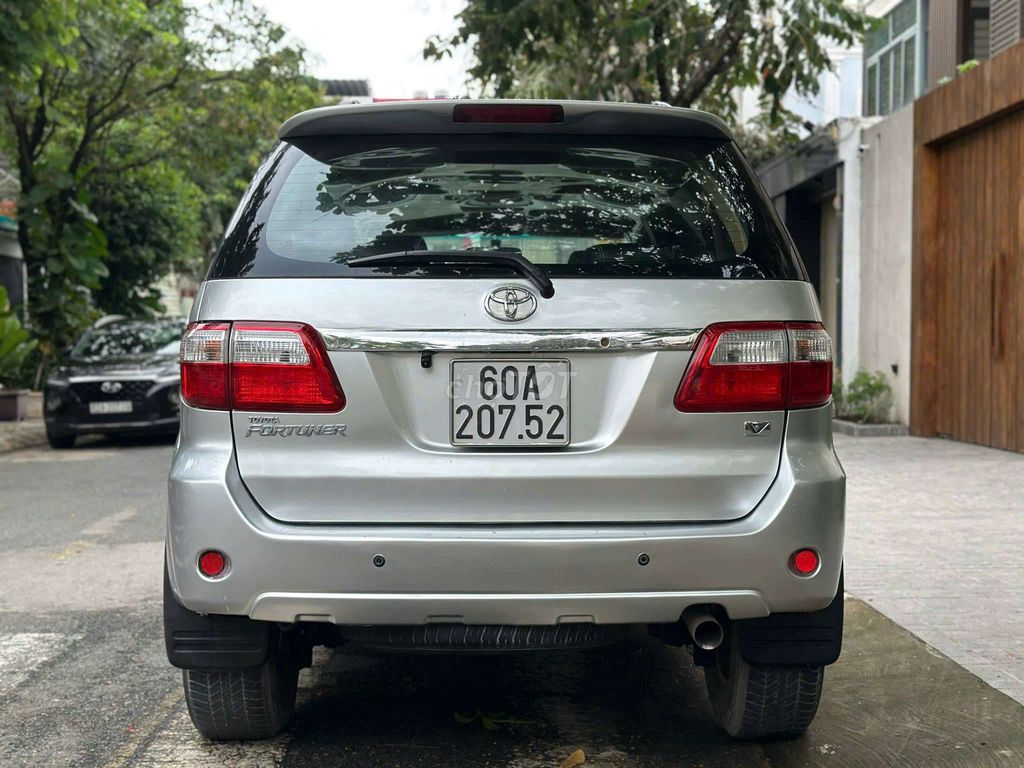 Toyota Fortuner 2009 2.7V - 117000 km. Mua bán Ô tô tại Thành phố Thuận An Bình Dương được đăng bởi THANH LÂM  hình 6