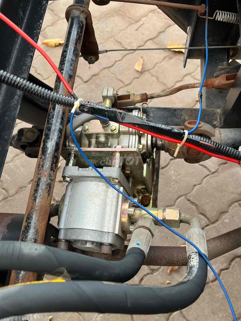 Máy 200 Thái Phuộc 60Li có ben thùng 1m3 x 2m. Mua bán Phương tiện khác tại Thành phố Thủ Dầu Một Bình Dương được đăng bởi Cơ Sở Sản Xuất và Cung Cấp Các Loại Phụ Tùng Xe Ba Gác hình 5