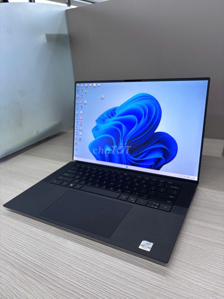 Dell Precision 5550 i7-10850H 16GB/512GB 15.6 inch. Mua bán Laptop tại Thành phố Tam Kỳ Quảng Nam được đăng bởi Trần Văn hình 1