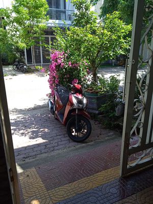 Cần thanh lý xe sh này ai cần lh: ***. Mua bán Xe máy tại Thành phố Quảng Ngãi Quảng Ngãi được đăng bởi Nguyễn Khánh Hợp