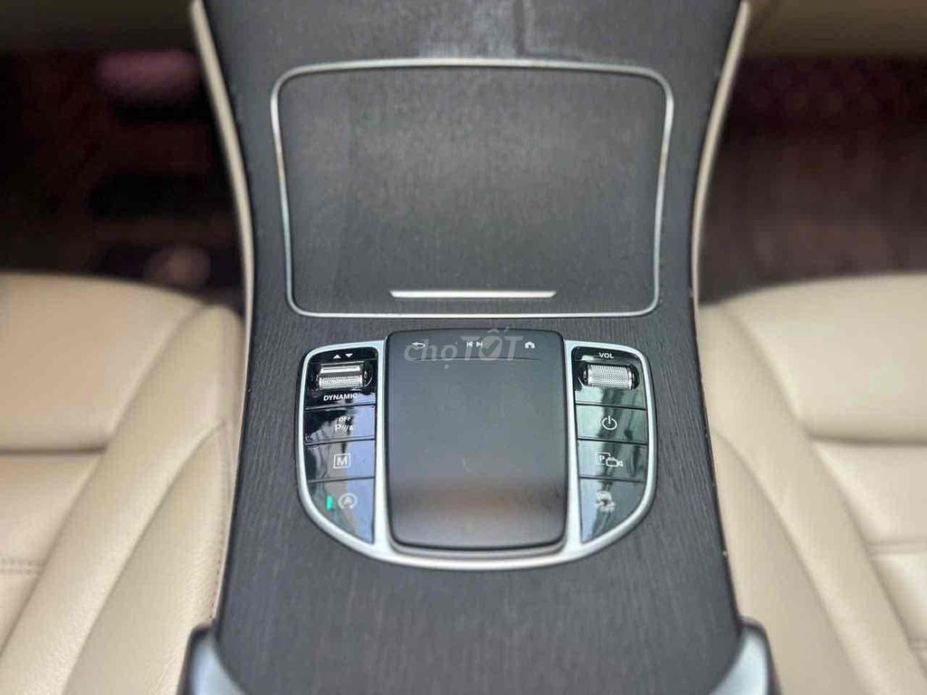 MERCEDES BENZ GLC 300 4MATIC MODEL 2022 XE CÁ NHÂN. Mua bán Ô tô tại Quận Gò Vấp Tp Hồ Chí Minh được đăng bởi Ca Thị Thanh Huệ hình 11