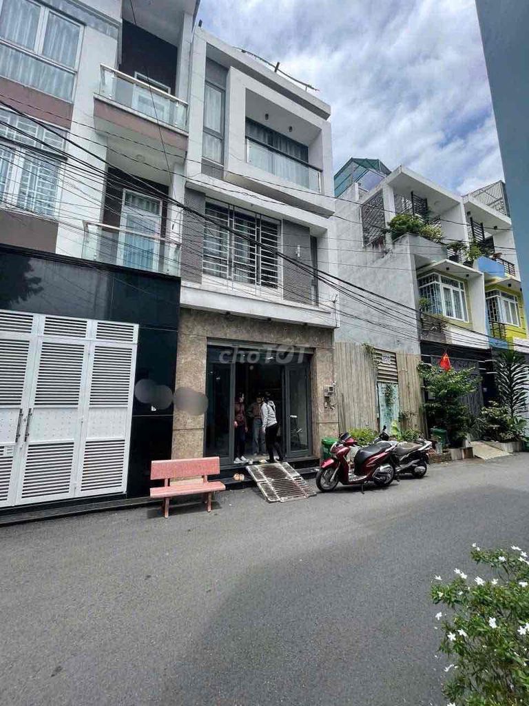 Rent · 3 bd · 55 м² · Thành phố Thủ Đức, ул. Đường Đường 102