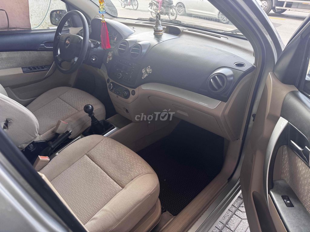 Chevrolet Aveo 2015 Số sàn Bạc. Mua bán Ô tô tại Quận Bình Thuỷ Cần Thơ được đăng bởi Phi hình 8