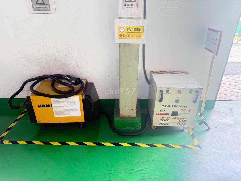 Xe nâng điện Komatsu FE30-1 3 tấn. Mua bán Phương tiện khác tại Thành phố Biên Hòa Đồng Nai được đăng bởi Phát Minh hình 3